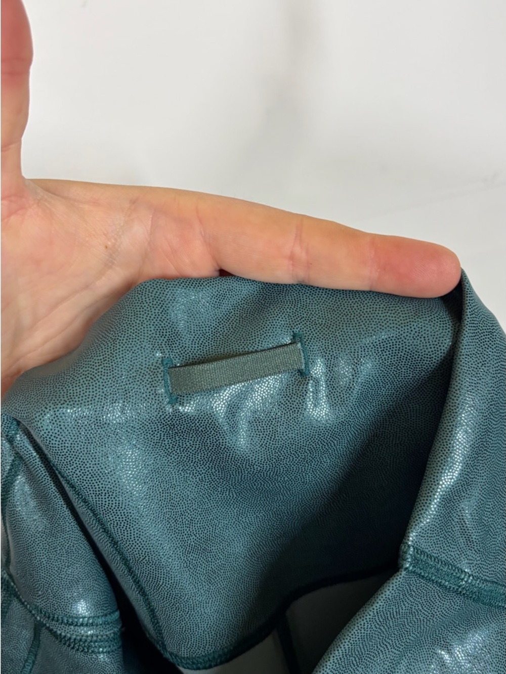 NWT Lululemon Wunder Train High-Rise Tight 25" Foil Size 6 - Picture 10 of 12